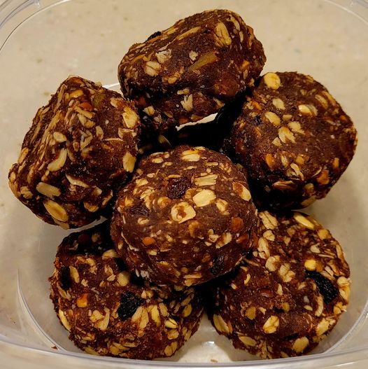 Almond Butter Energy Bites